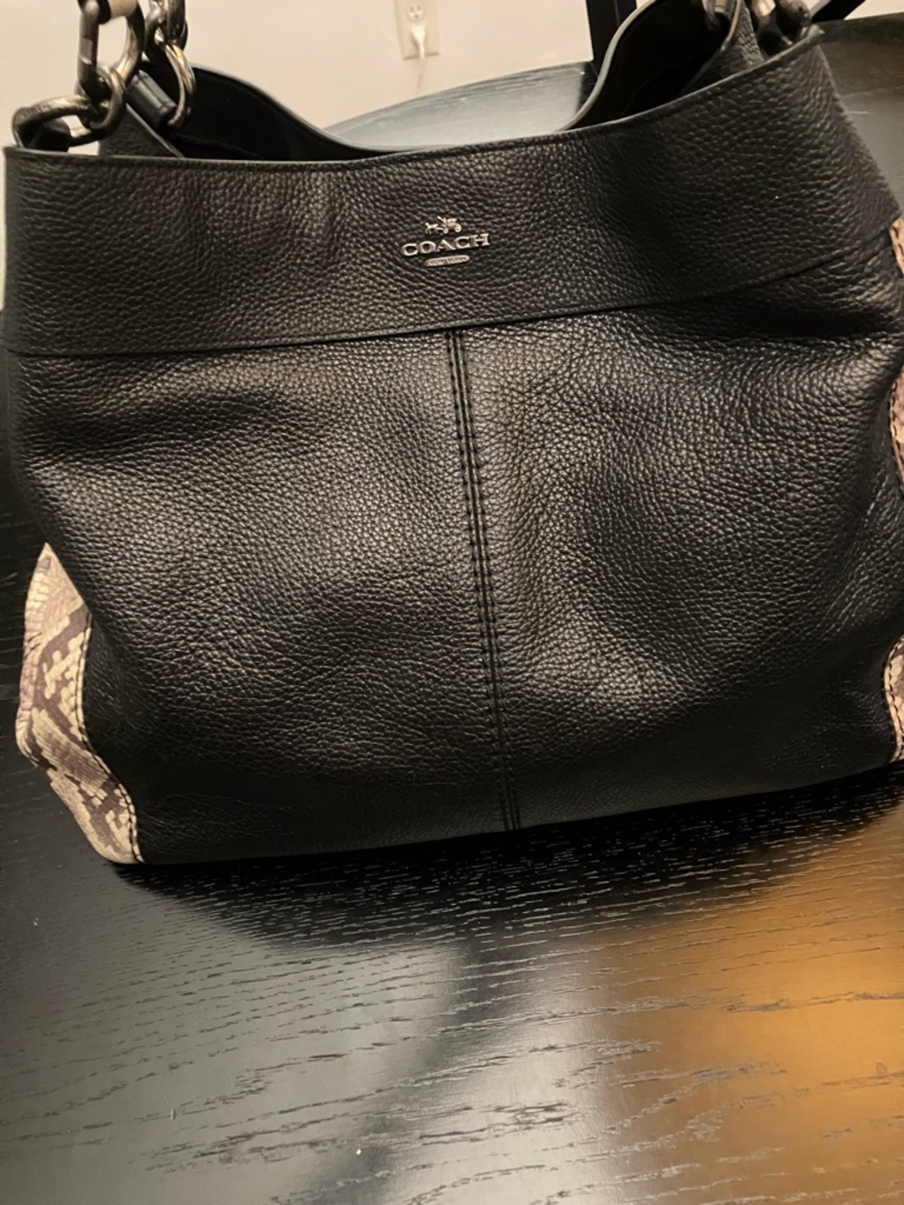 Coach Black Leather Lexy Shoulder Bag Snake Embossed - Picture 2 of 13